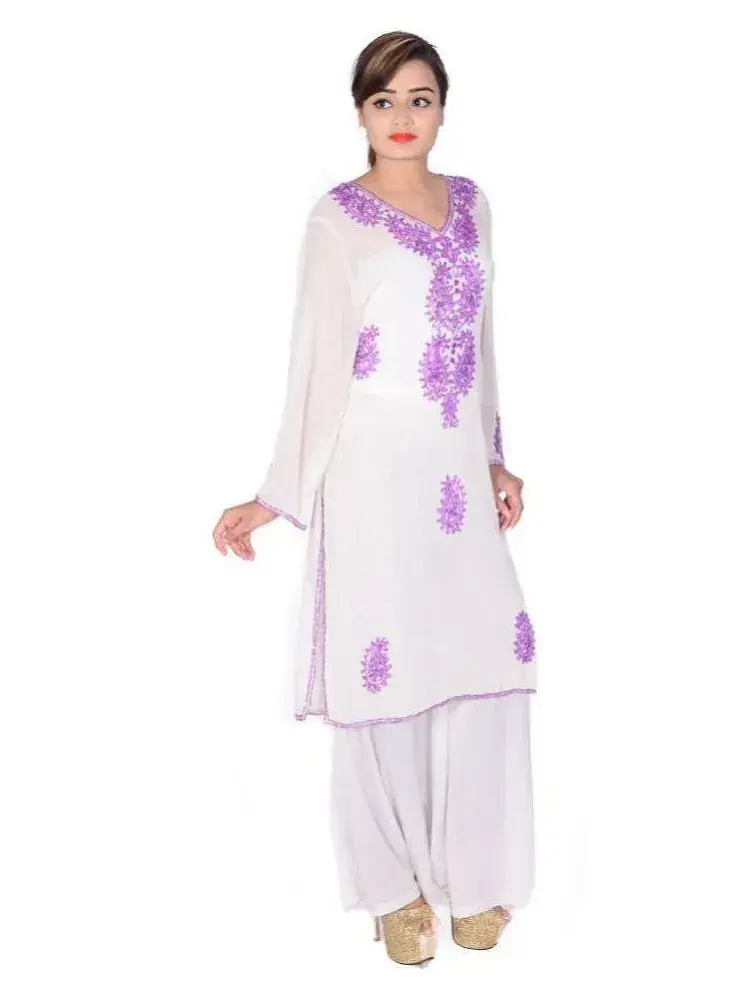 Raj White Georgette Straight Kurti Price in India Buy Raj White Georgette Straight Kurti Online at Snapdeal